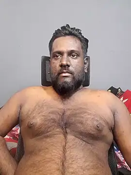 Snapshot of Rayansmith_ chatting on 09-21-25, 02:40 Rayansmith  online show from 09-21-25, 02:40