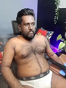 Snapshot of Rayansmith_ chatting on 10-01-25, 12:33 Rayansmith  online show from 10-01-25, 12:33