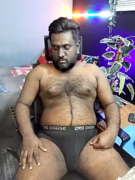 Rayansmith  online show from 12-15-25, 12:09