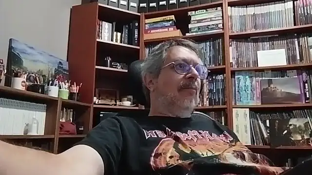 Mandra is a whore online show from 09-27-25, 05:40