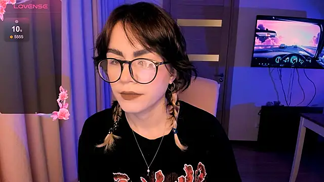 Snapshot of _selectrra chatting on 12-19-24, 06:45  selectrra online show from 12-19-24, 06:45