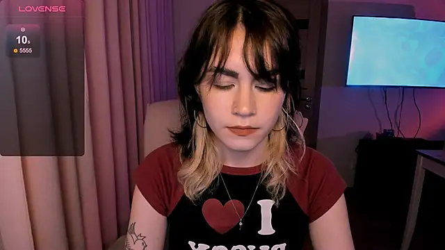 Snapshot of _selectrra chatting on 01-12-25, 02:19  selectrra online show from 01-12-25, 02:19