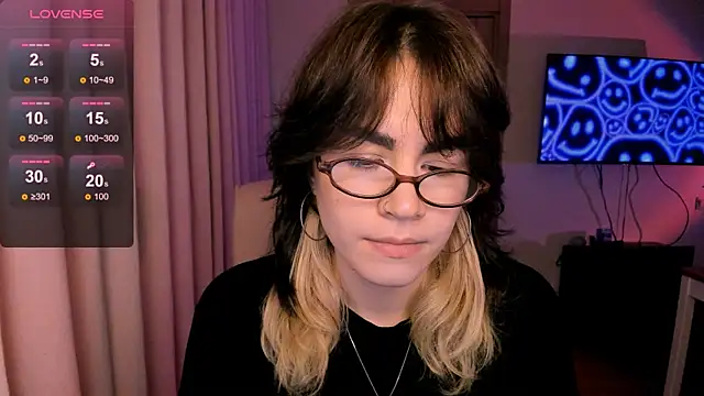 Snapshot of _selectrra chatting on 01-23-25, 02:39  selectrra online show from 01-23-25, 02:39