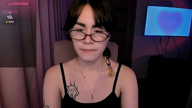 Snapshot of _selectrra chatting on 01-29-25, 02:10  selectrra online show from 01-29-25, 02:10