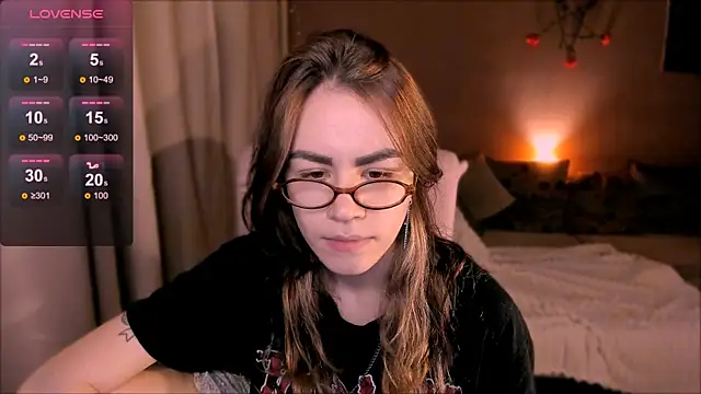 Snapshot of _selectrra chatting on 09-23-25, 08:23  selectrra online show from 09-23-25, 08:23