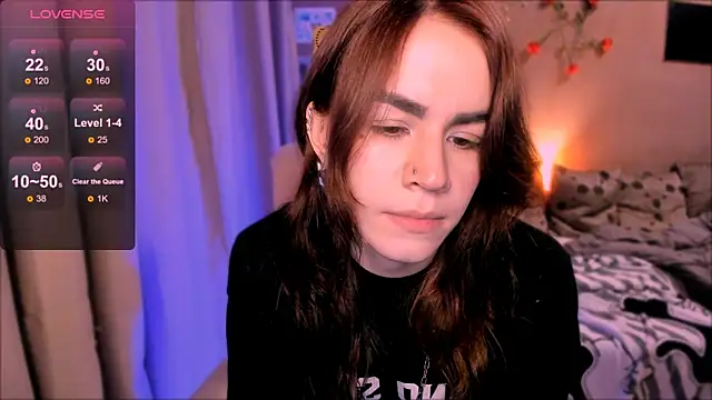 Snapshot of _selectrra chatting on 02-19-26, 05:20 selectrra online show from 02-19-26, 05:20