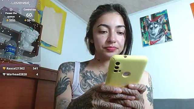 Snapshot of ZoeBakers_ chatting on 01-22-25, 02:03 ZoeBakers  online show from 01-22-25, 02:03