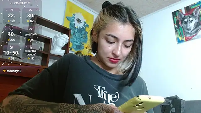 Snapshot of ZoeBakers_ chatting on 02-14-25, 05:57 ZoeBakers  online show from 02-14-25, 05:57