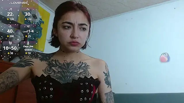 Snapshot of ZoeBakers_ chatting on 09-24-25, 03:21 ZoeBakers  online show from 09-24-25, 03:21