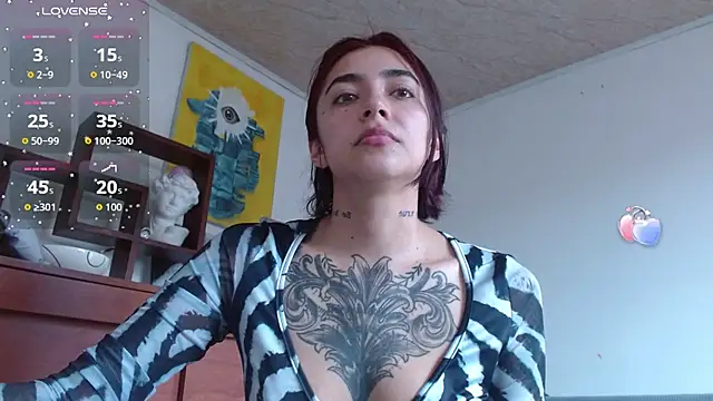 Snapshot of ZoeBakers_ chatting on 09-25-25, 05:49 ZoeBakers  online show from 09-25-25, 05:49