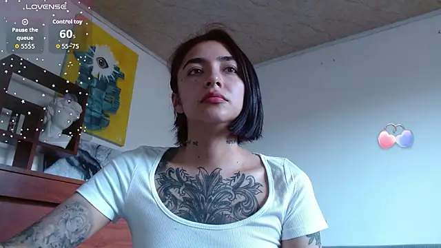 Snapshot of ZoeBakers_ chatting on 09-26-25, 06:01 ZoeBakers  online show from 09-26-25, 06:01