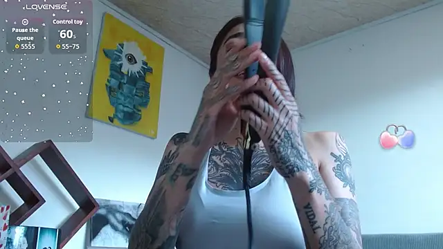 Snapshot of ZoeBakers_ chatting on 10-04-25, 09:24 ZoeBakers  online show from 10-04-25, 09:24