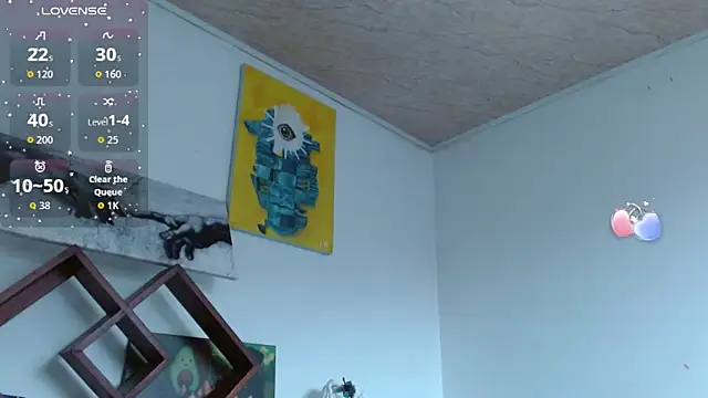 ZoeBakers  online show from 12-22-25, 06:27