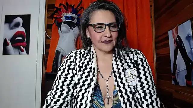 merlyna goldens online show from 01-28-25, 09:19