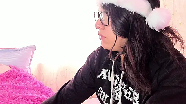 Satuurn  online show from 12-19-24, 07:40