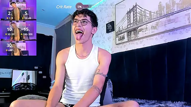 Snapshot of Andrew_thevil chatting on 01-17-25, 07:49 Andrew thevil online show from 01-17-25, 07:49