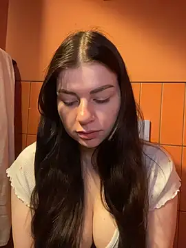 EllyNora online show from 11-19-25, 11:43