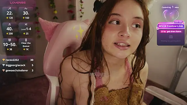 Snapshot of molly_russell chatting on 01-17-25, 06:23 molly russell online show from 01-17-25, 06:23