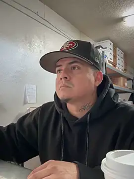 PeterGrandee online show from 12-19-24, 04:24