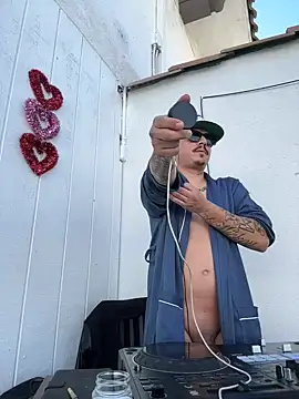 PeterGrandee online show from 02-01-25, 10:34