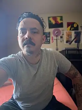 Snapshot of PeterGrandee chatting on 05-16-26, 07:12 PeterGrandee online show from 05-16-26, 07:12