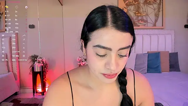 Paula Desousa online show from 06-10-26, 07:35