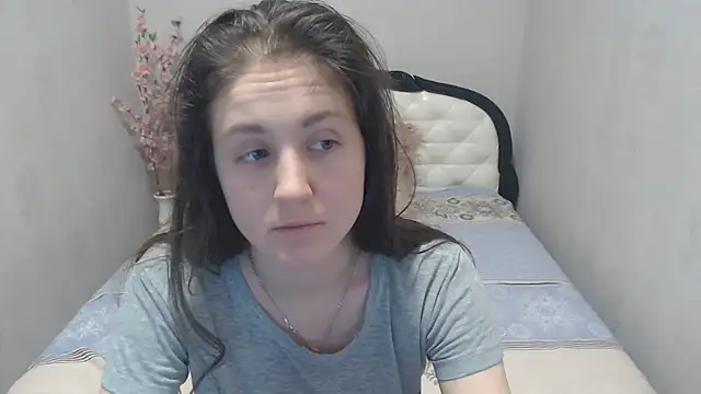 Holliy Cooper online show from 02-05-25, 11:44