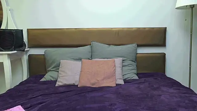 MissYvie online show from 01-26-25, 09:51