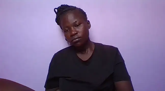 prettychic5 online show from 02-12-25, 10:35