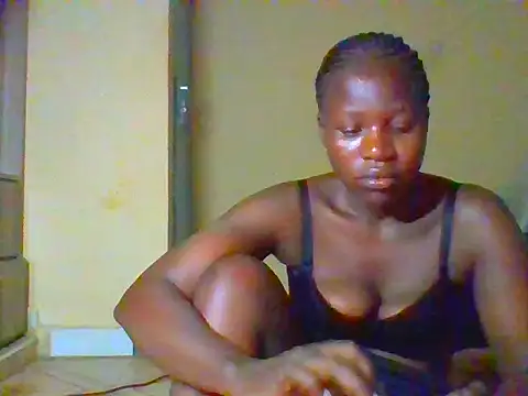 prettychic5 online show from 03-28-26, 04:06