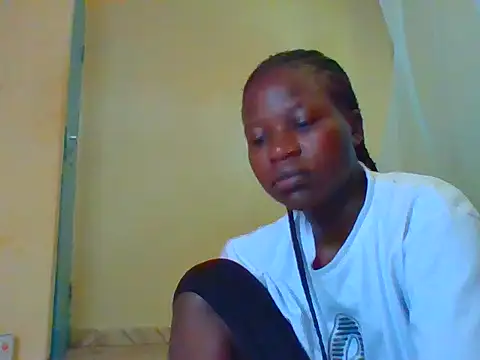 prettychic5 online show from 04-26-26, 06:33