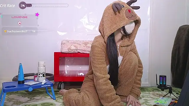 Snapshot of risa-kitty chatting on 12-24-24, 02:12 risa-kitty online show from 12-24-24, 02:12