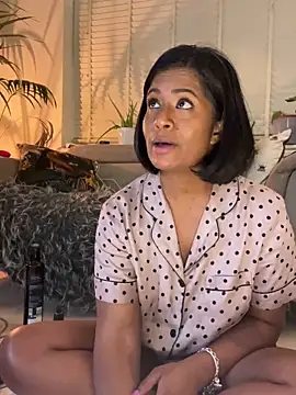 RoseMelanie online show from 01-10-25, 10:04