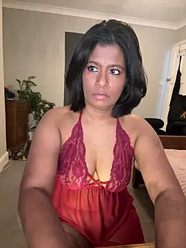 Snapshot of RoseMelanie chatting on 02-05-26, 07:57 RoseMelanie online show from 02-05-26, 07:57