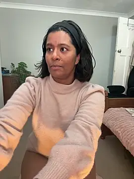 Snapshot of RoseMelanie chatting on 02-08-26, 08:34 RoseMelanie online show from 02-08-26, 08:34