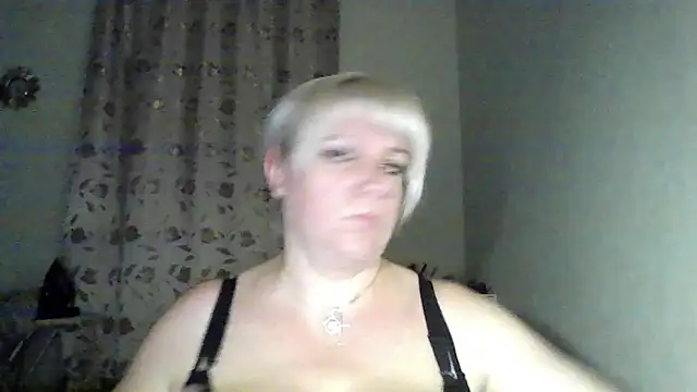 MeilomaWesa online show from 11-05-25, 02:17