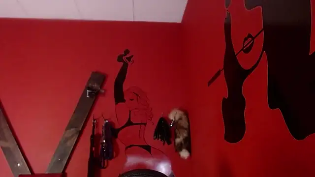 HannaCarrter online show from 03-18-25, 02:48