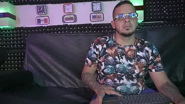 Dulce yors online show from 01-03-25, 11:44