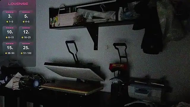 Snapshot of valelo chatting on 07-18-26, 01:10 valelo online show from 07-18-26, 01:10