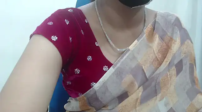 Lovely Siri 23 online show from 01-10-25, 05:02