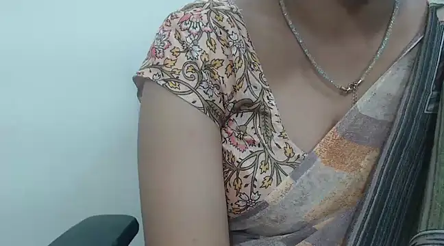 Lovely Siri 23 online show from 01-27-25, 08:39