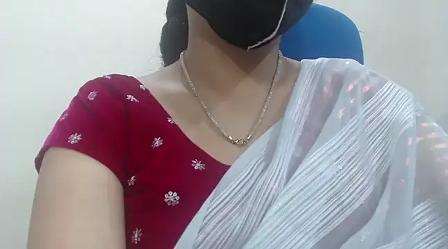 Lovely Siri 23 online show from 01-31-25, 01:22