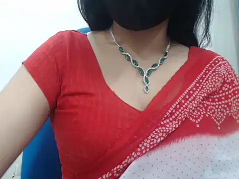 Lovely Siri 23 online show from 01-14-26, 05:24