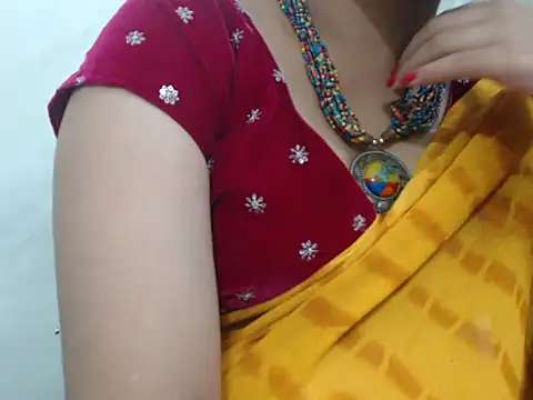 Lovely Siri 23 online show from 06-06-26, 01:38