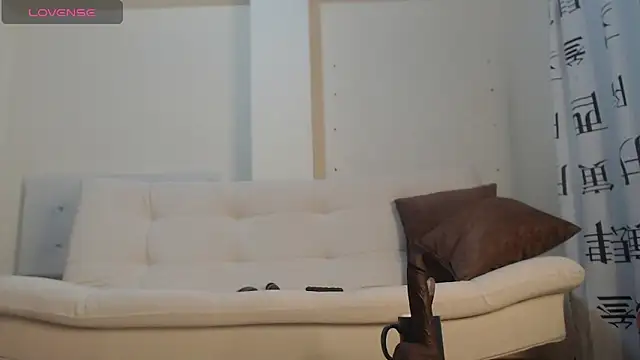 Snapshot of ammarahot7777 chatting on 11-23-25, 12:10 ammarahot7777 online show from 11-23-25, 12:10