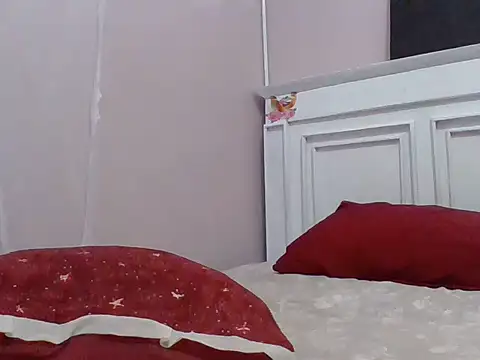 Snapshot of sweet-fancy chatting on 06-04-26, 05:19 sweet-fancy online show from 06-04-26, 05:19