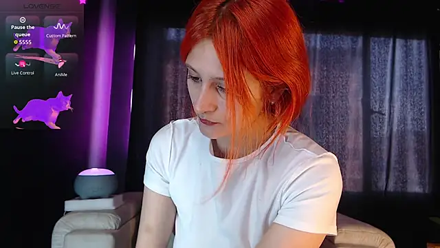 Snapshot of skinny_Raven chatting on 09-17-25, 03:03 skinny Raven online show from 09-17-25, 03:03