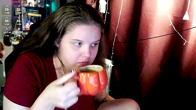 Snapshot of so_cute777 chatting on 11-13-25, 02:10 so cute777 online show from 11-13-25, 02:10