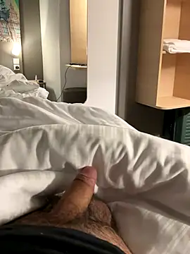 Snapshot of neugrg chatting on 10-01-25, 05:08 neugrg online show from 10-01-25, 05:08