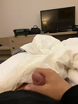 Snapshot of neugrg chatting on 11-13-25, 08:41 neugrg online show from 11-13-25, 08:41